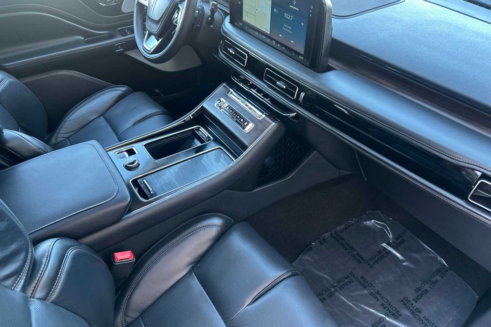 2025 Lincoln Aviator Reserve photo 17