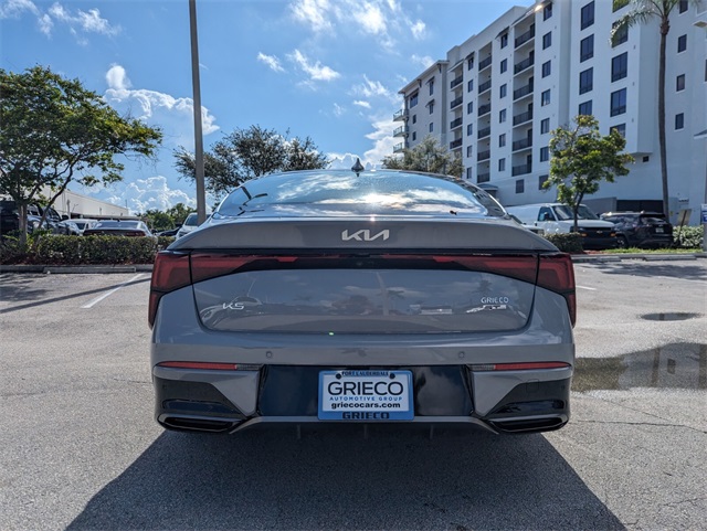 2025 Kia K5 GT-Line photo 10