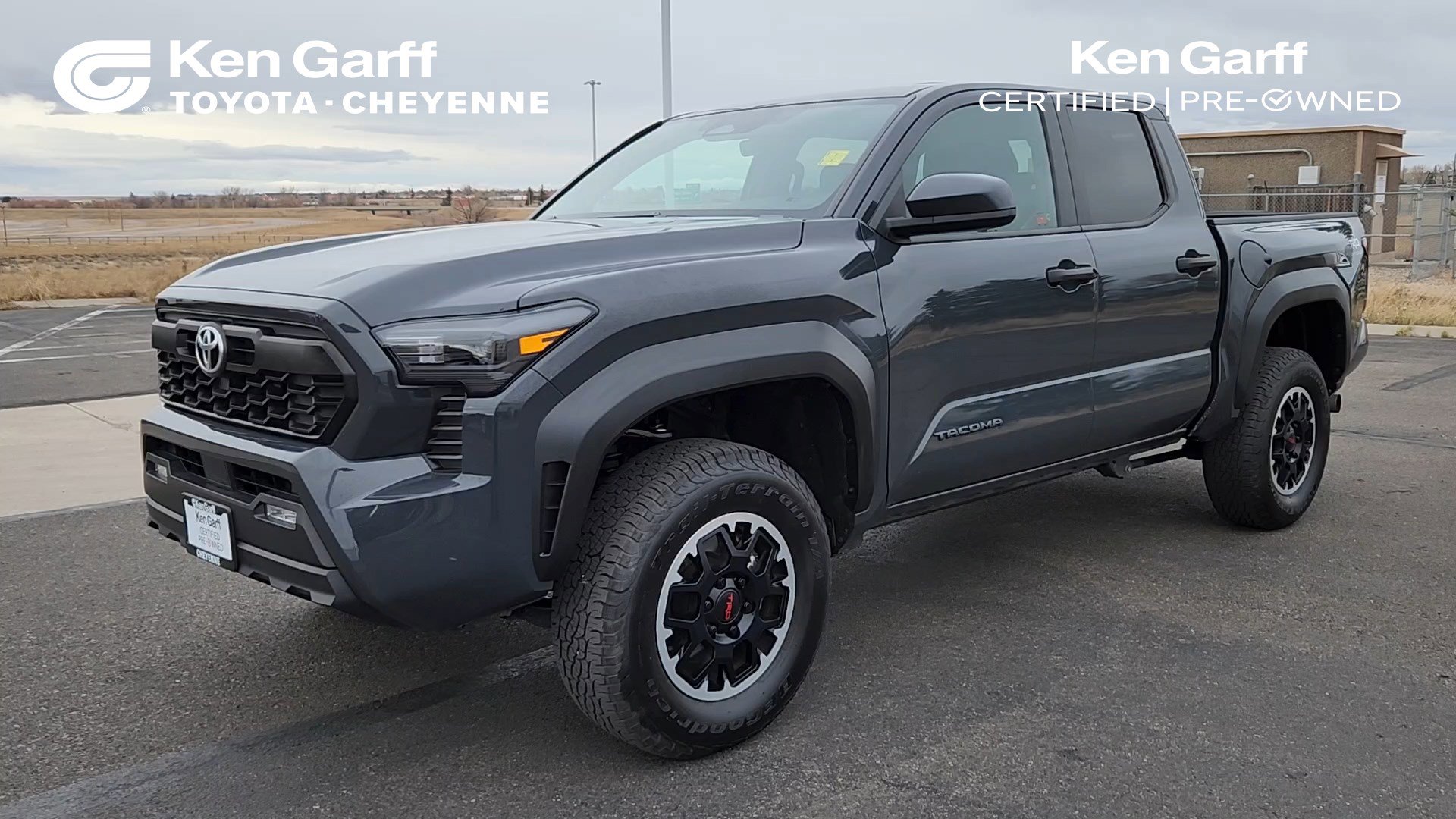 2024 Toyota Tacoma SR5's photo