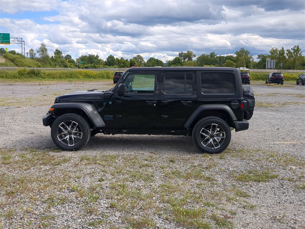 2025 Jeep Wrangler Sport S 4xe photo 4