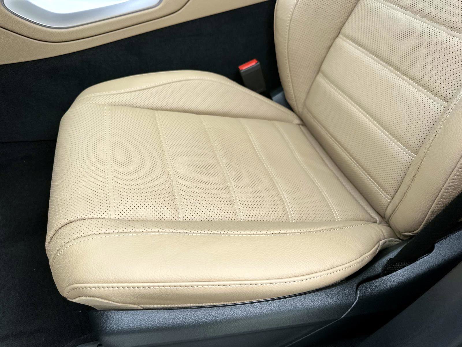 2026 Mercedes Benz GLS 450 4MATIC photo 15