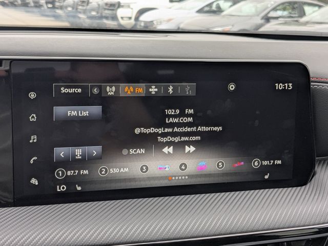 2025 Nissan Kicks SR photo 21