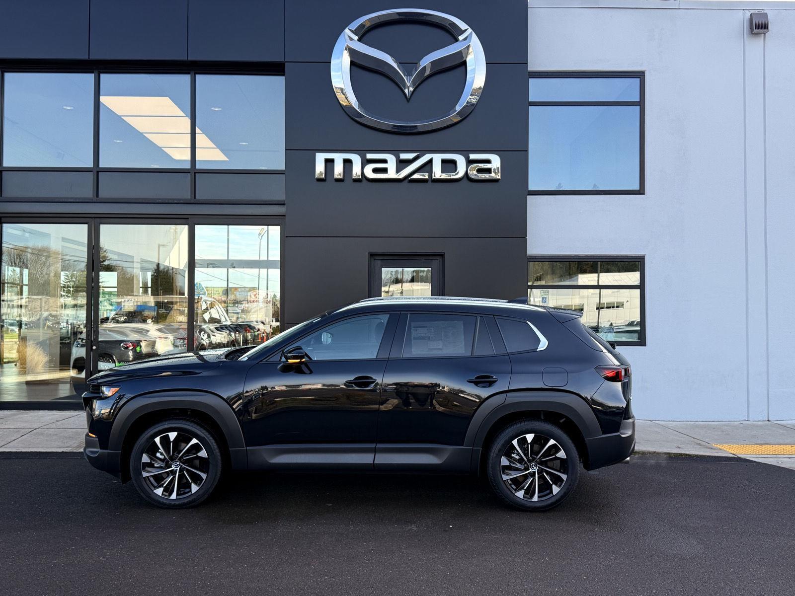 2026 Mazda CX-50 Premium Plus's photo
