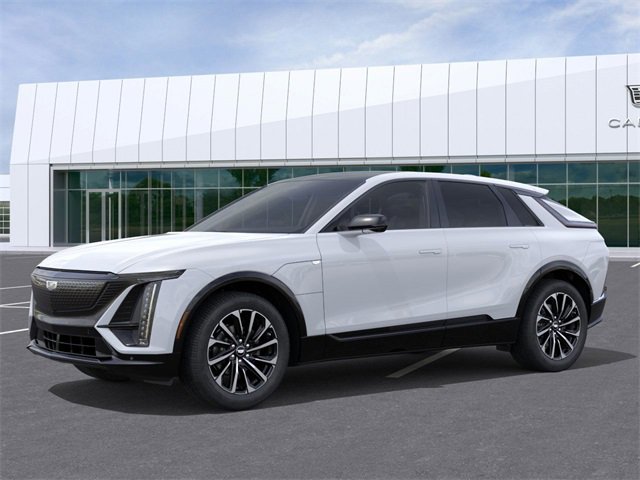 2026 Cadillac Lyriq Sport photo 2