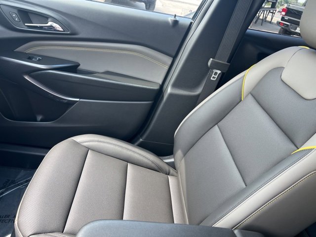 2025 Chevrolet Trax ACTIV photo 6