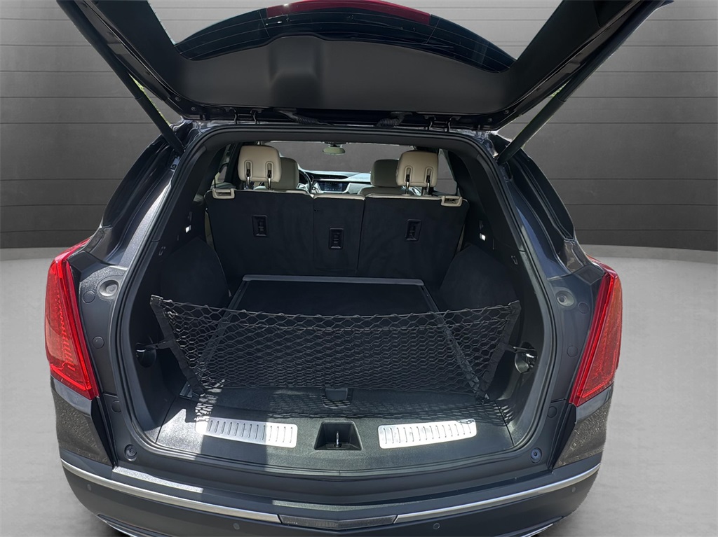 2018 Cadillac XT5 Luxury photo 13