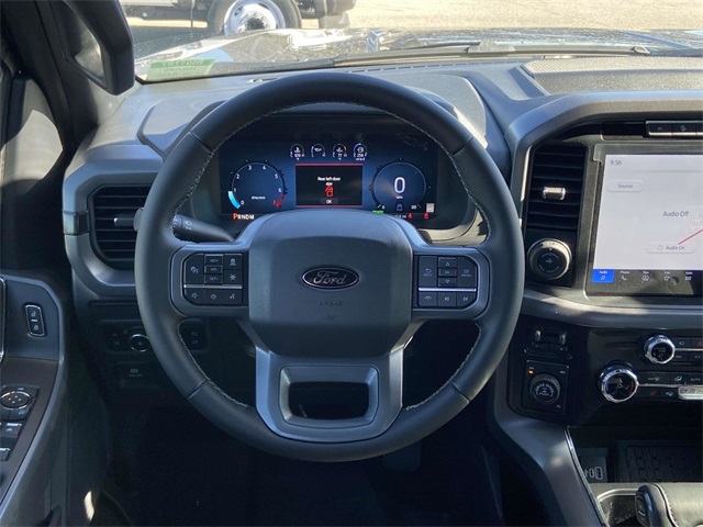 2025 Ford F-150 XLT photo 19