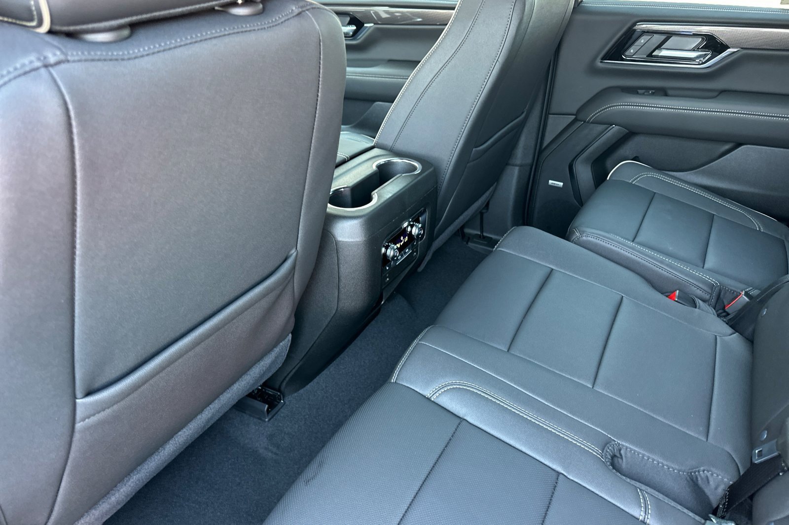 2026 Gmc Yukon photo 9
