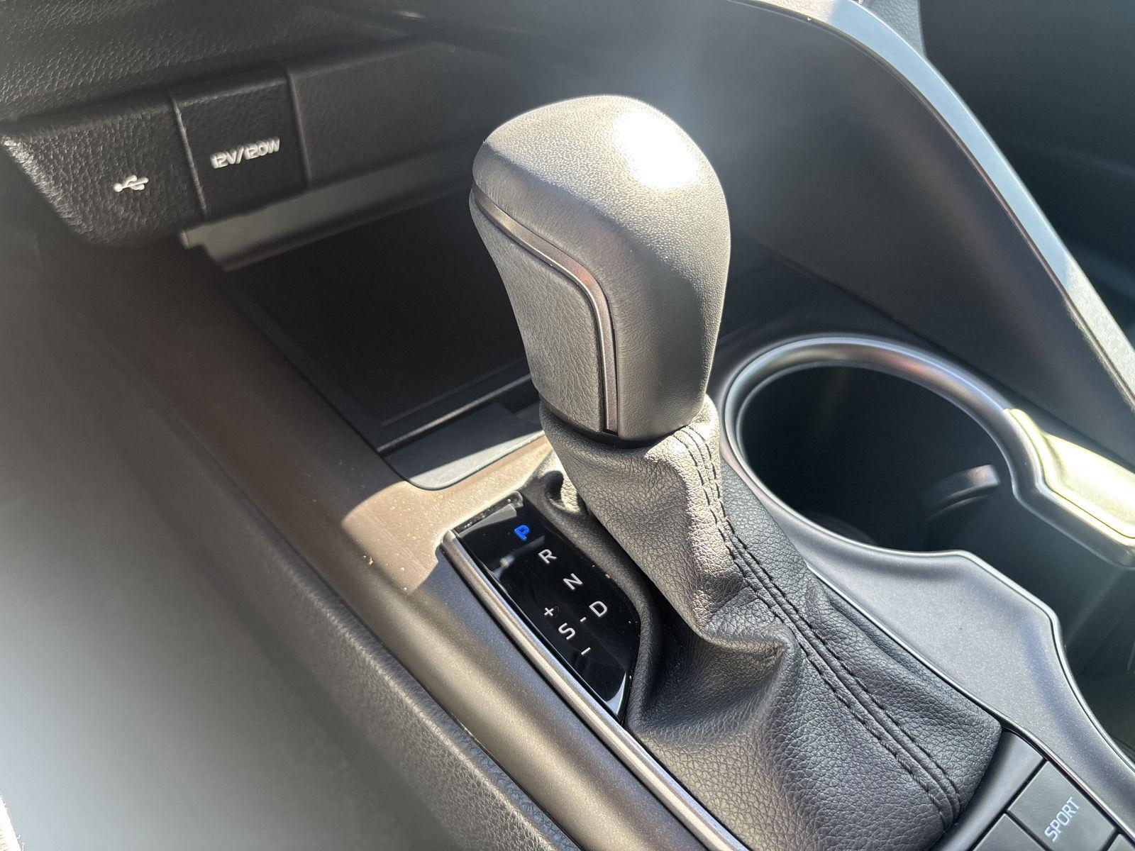 2023 Toyota Camry SE photo 25
