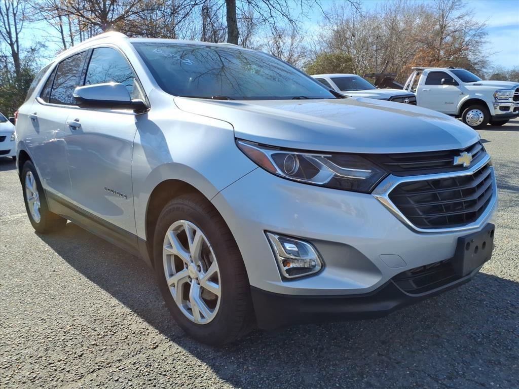 2019 Chevrolet Equinox LT's photo