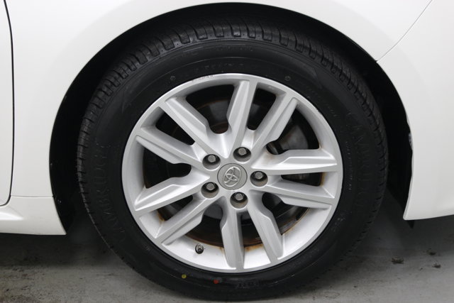 2014 Toyota Avalon XLE Premium photo 35