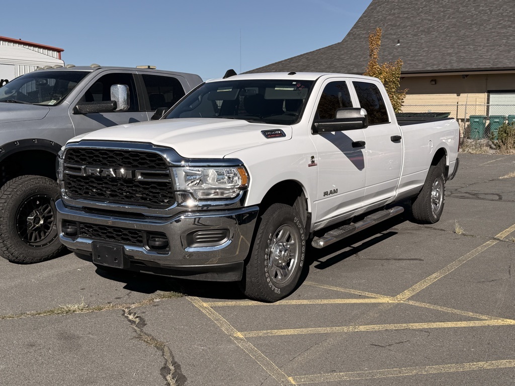 2021 Ram 3500 Tradesman photo 3