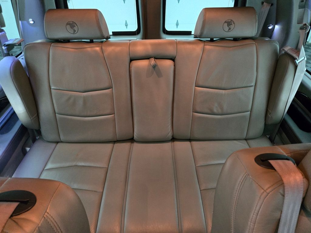 2023 Chevrolet Express photo 43