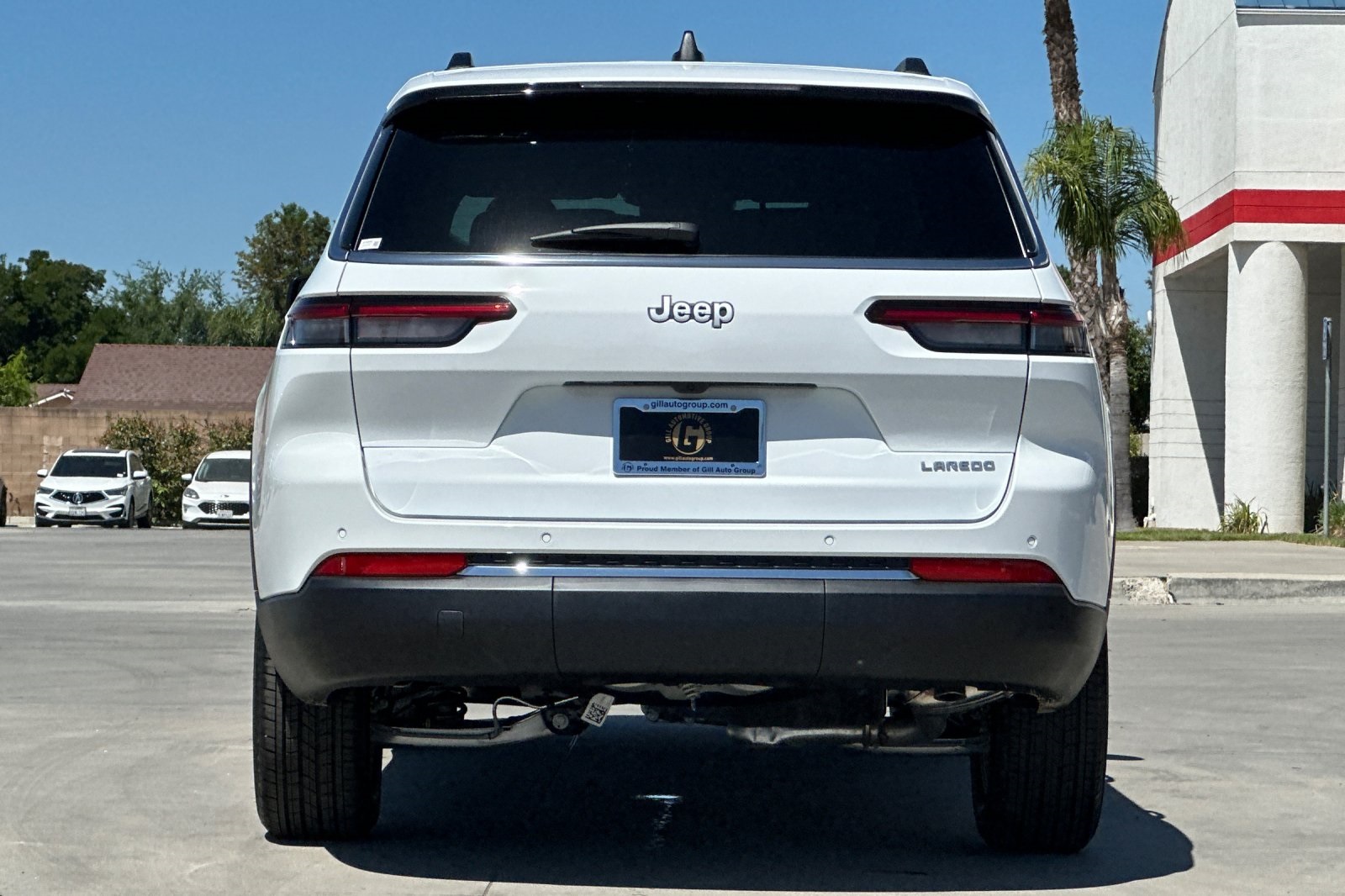 2025 Jeep Grand Cherokee Laredo photo 5