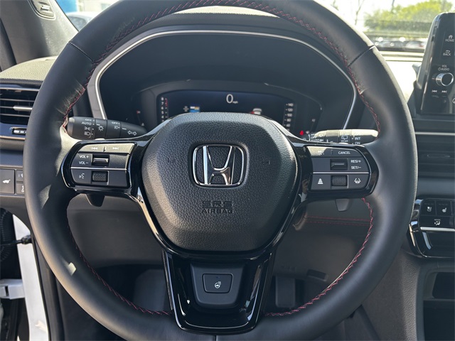 2025 Honda Pilot Black Edition photo 9