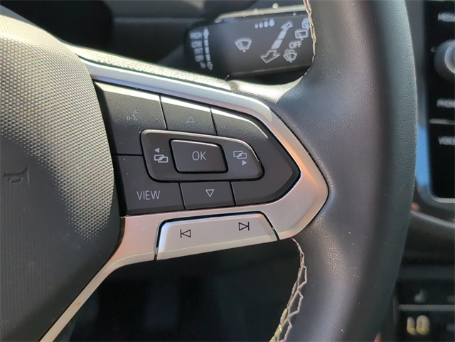 2023 Volkswagen Tiguan SE photo 26
