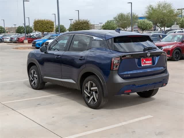 2025 Nissan Kicks SV photo 3