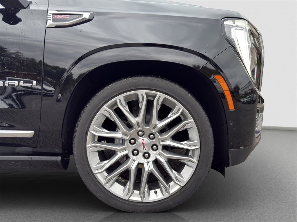 Used 2025 GMC Yukon Denali with VIN 1GKS2DRL7SR113714 for sale in Kansas City