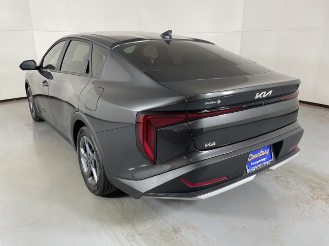2025 Kia K4 LXS photo 4