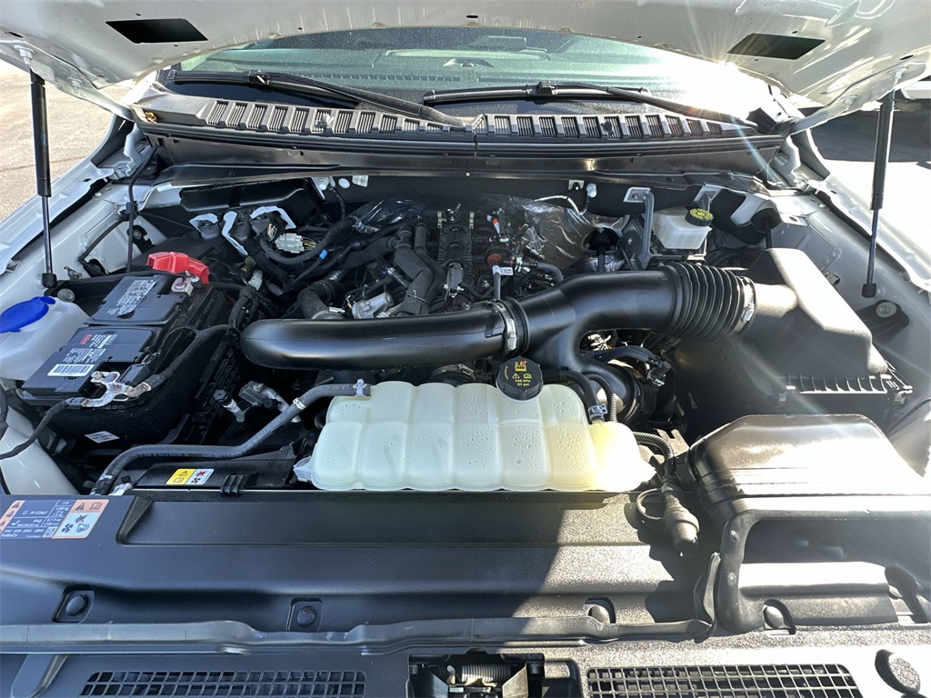 2024 Ford Expedition MAX Platinum photo 26