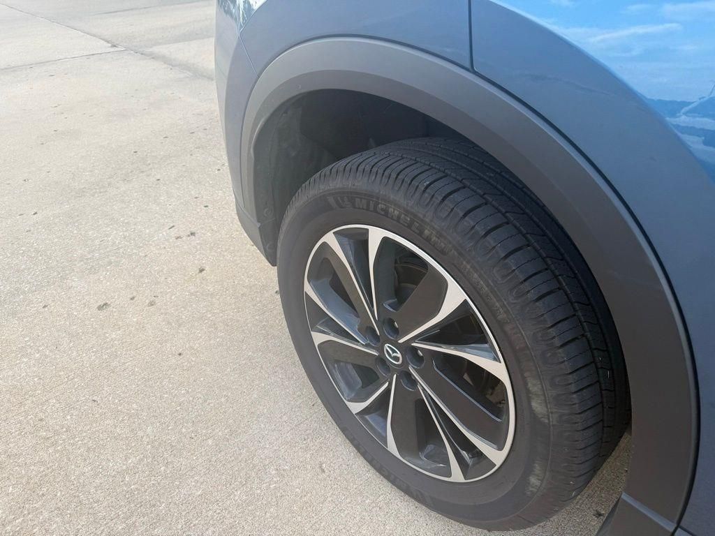 2023 Mazda CX-5 2.5 S Premium photo 8