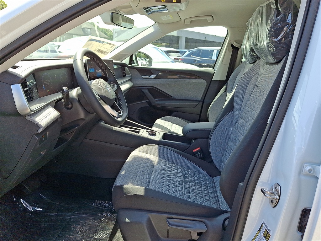 2025 Volkswagen Tiguan S photo 4