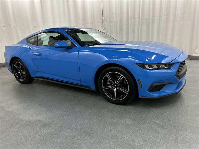 2025 Ford Mustang EcoBoost's photo