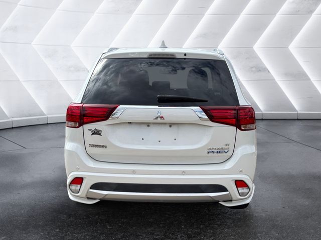 2018 Mitsubishi Outlander PHEV GT photo 5