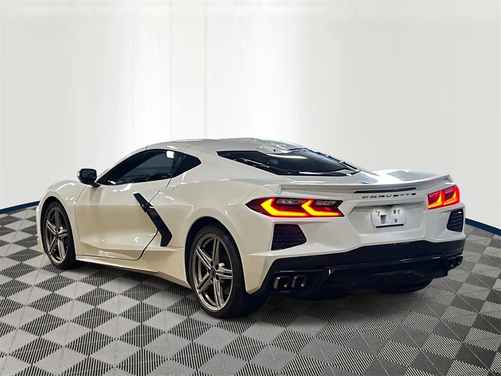 2024 Chevrolet Corvette Stingray 2LT photo 4