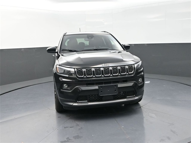2026 Jeep Compass Latitude Altitude photo 4