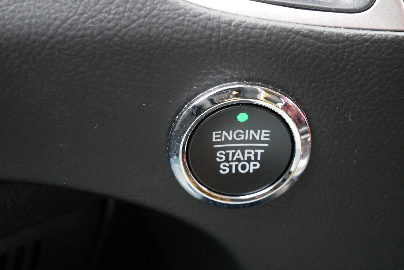 2024 Ford Edge SEL photo 19