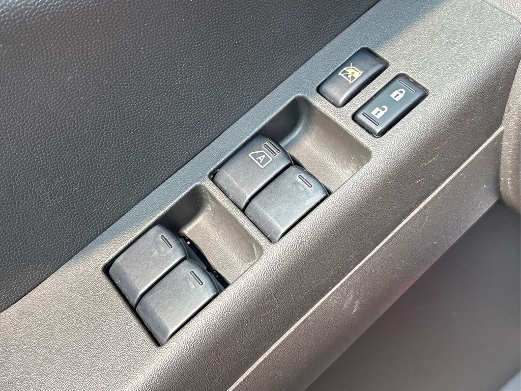 2013 Nissan Xterra PRO-4X photo 26