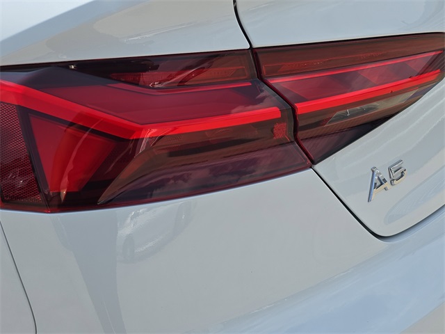 2022 Audi A5 Premium Plus Quattro photo 33