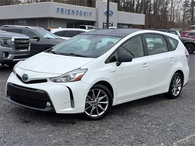 Used 2015 Toyota Prius v Five with VIN JTDZN3EU8FJ035989 for sale in Lenoir, NC