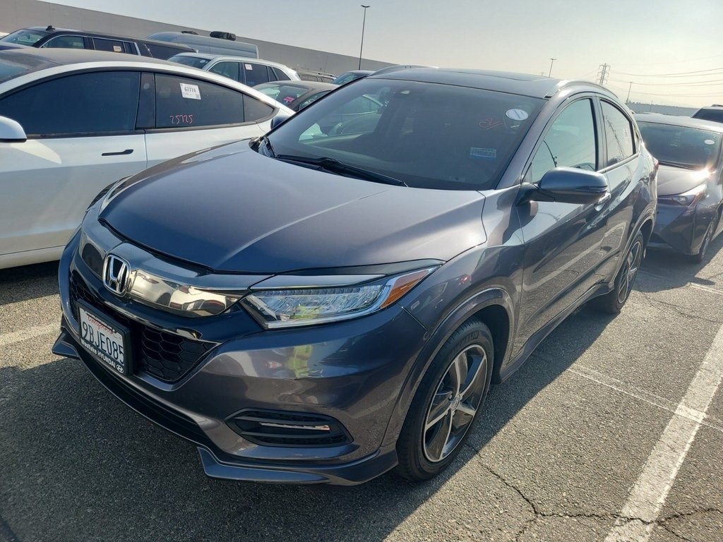 2019 Honda HR-V Touring photo 2