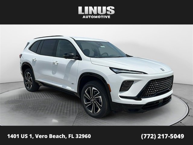 2025 Buick Enclave Sport Touring's photo