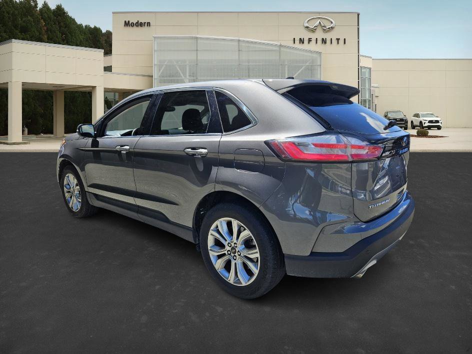 2024 Ford Edge Titanium photo 5