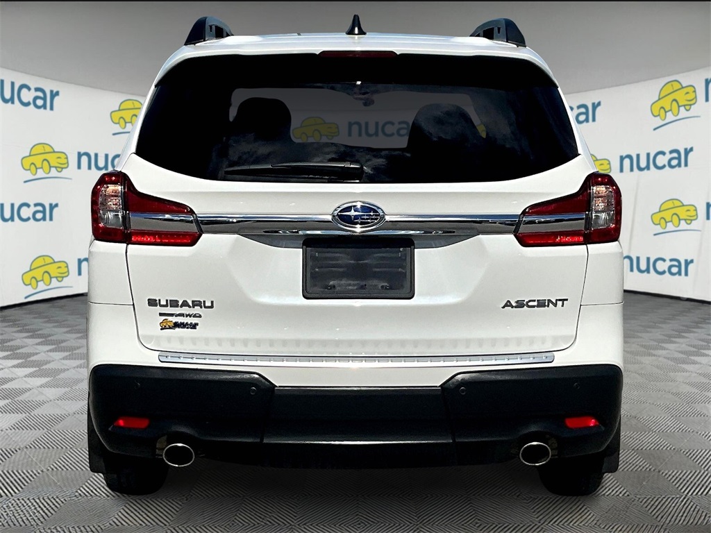 2022 Subaru Ascent Premium photo 3