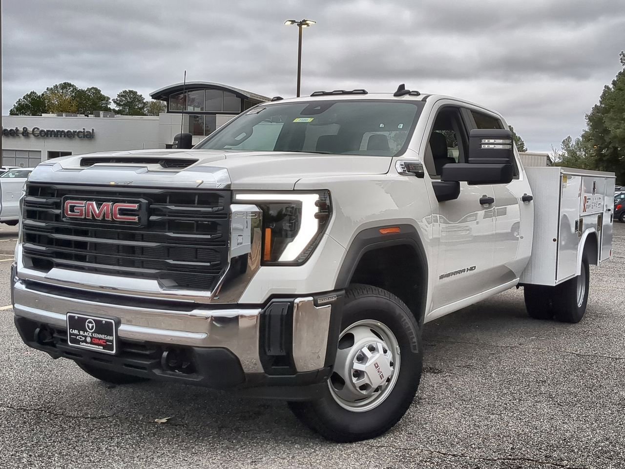 2025 GMC Sierra 3500 Chassis Cab Pro's photo