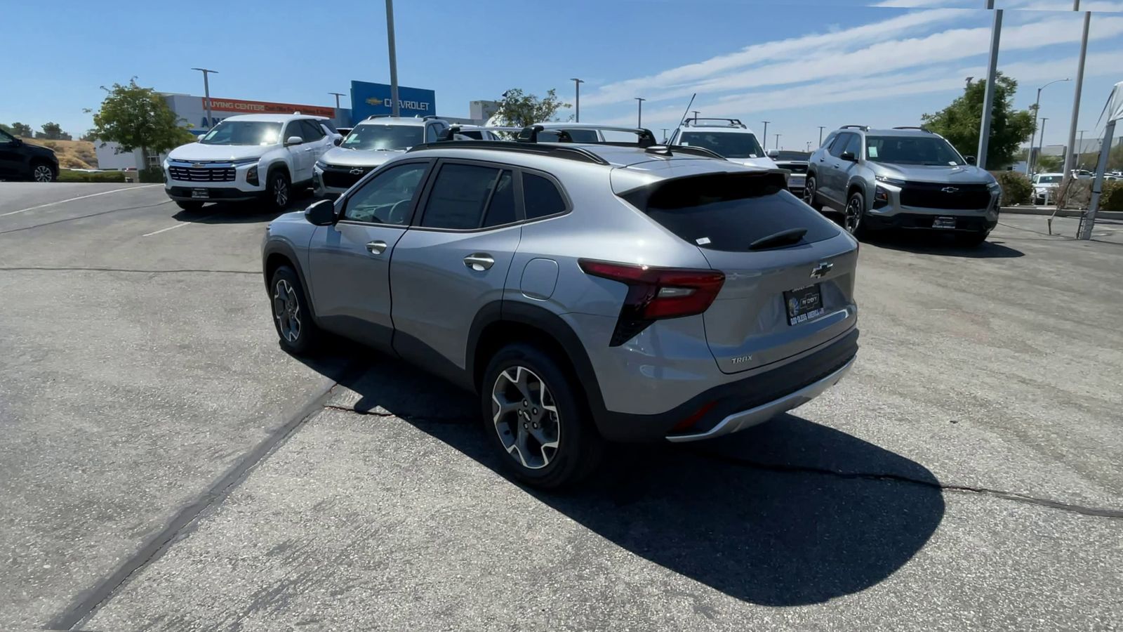 2025 Chevrolet Trax LT photo 37