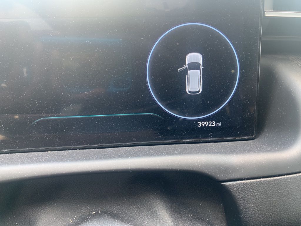 2023 Hyundai Tucson Hybrid SEL Convenience photo 2