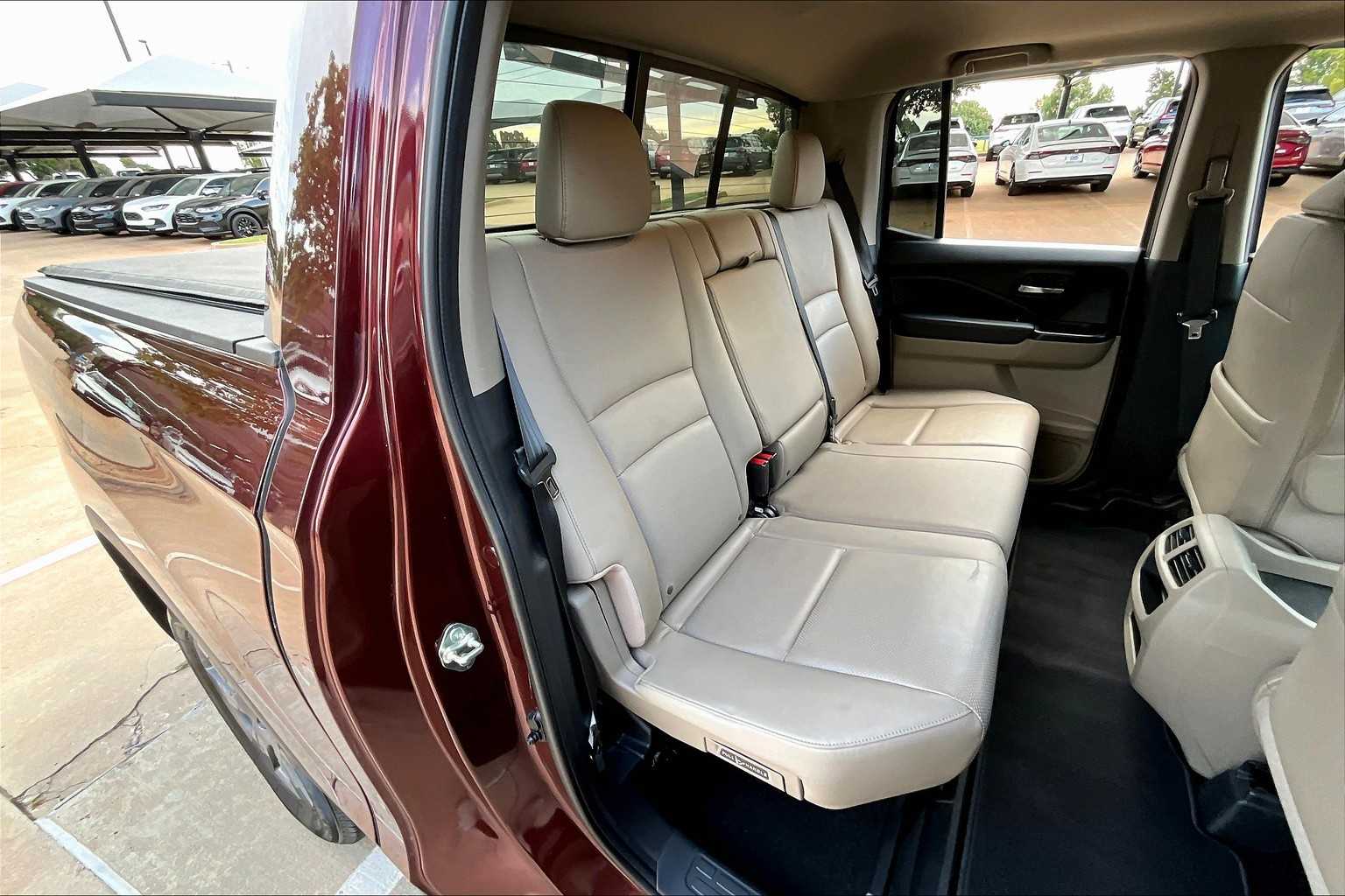 2020 Honda Ridgeline RTL-E photo 16
