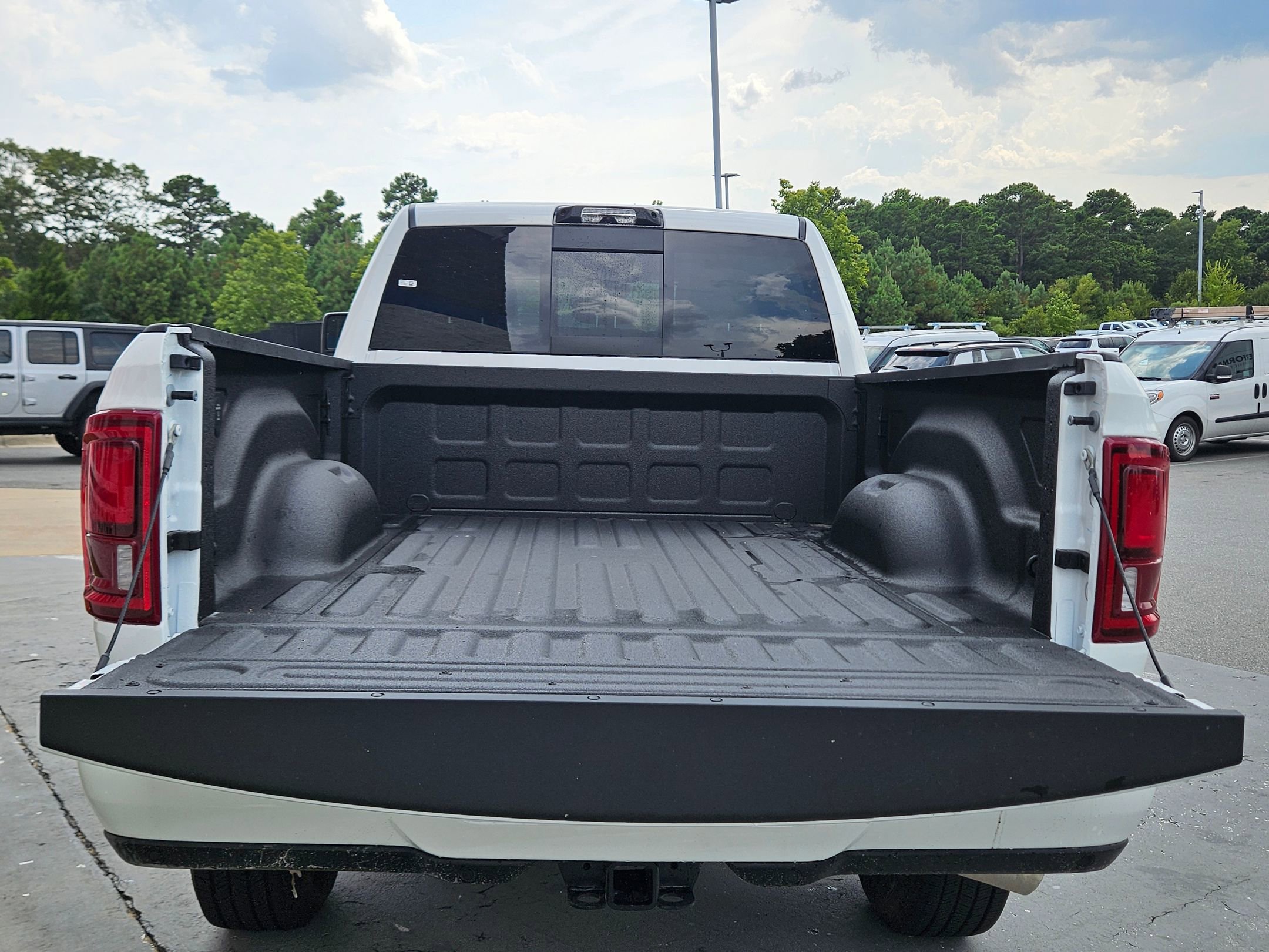 2025 Ram 2500 Laramie photo 25