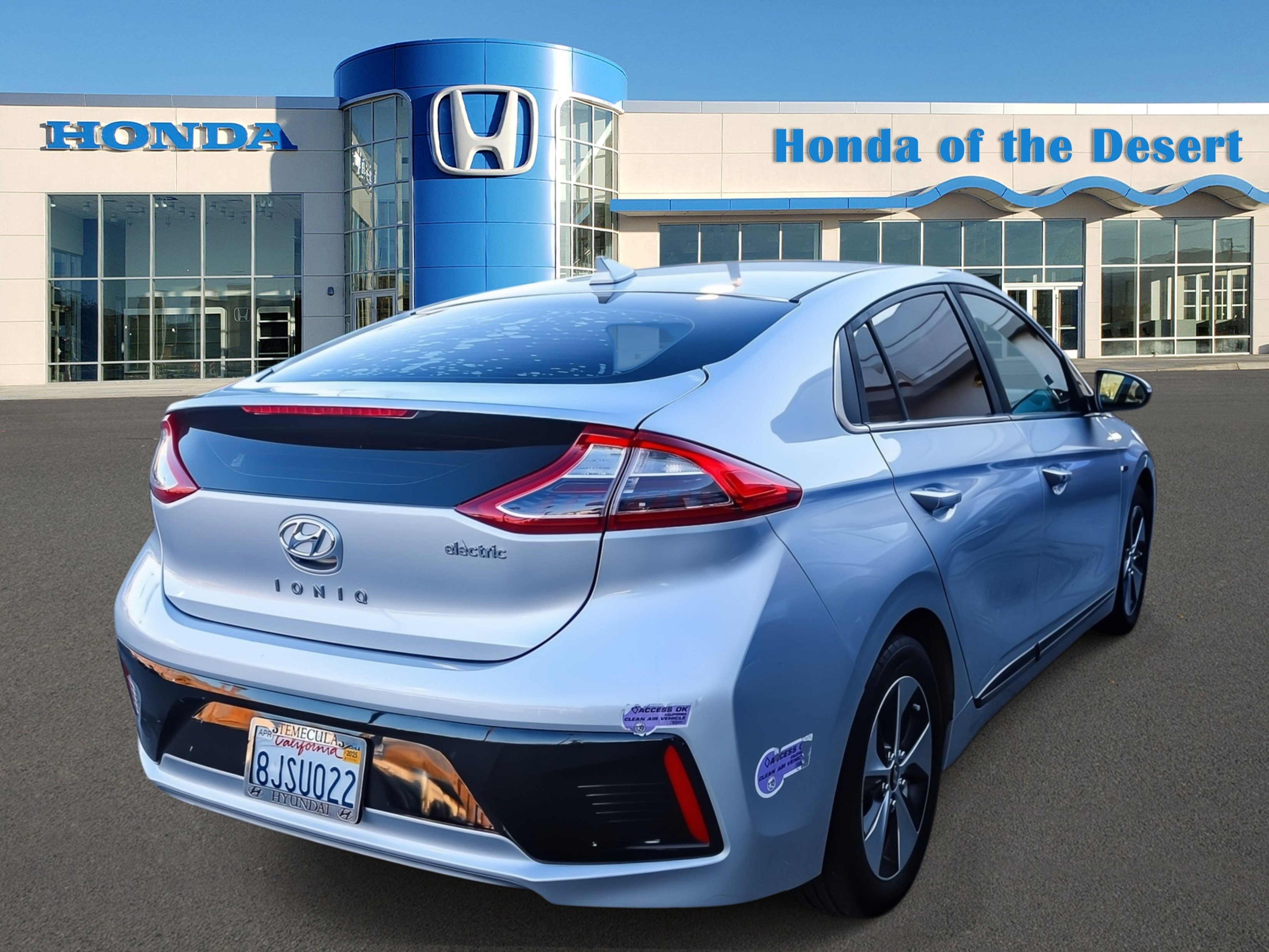 2019 Hyundai Ioniq Electric Limited photo 4