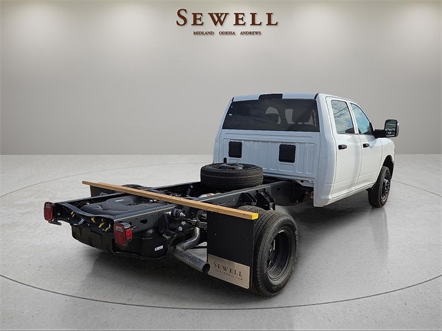 2026 RAM Ram 3500 Chassis Cab Tradesman's photo