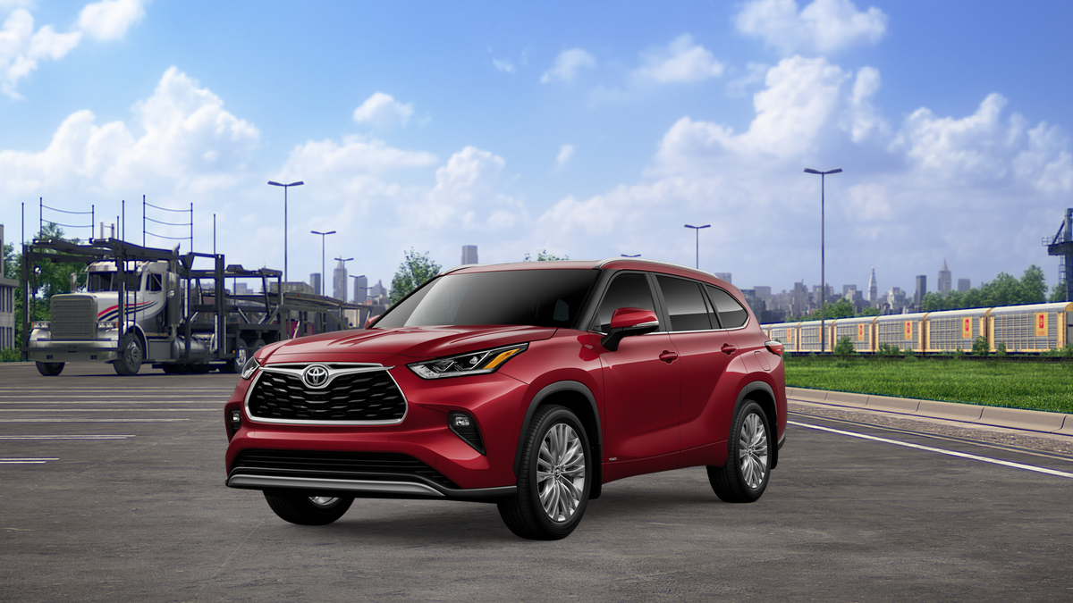 2026 Toyota Highlander Platinum's photo