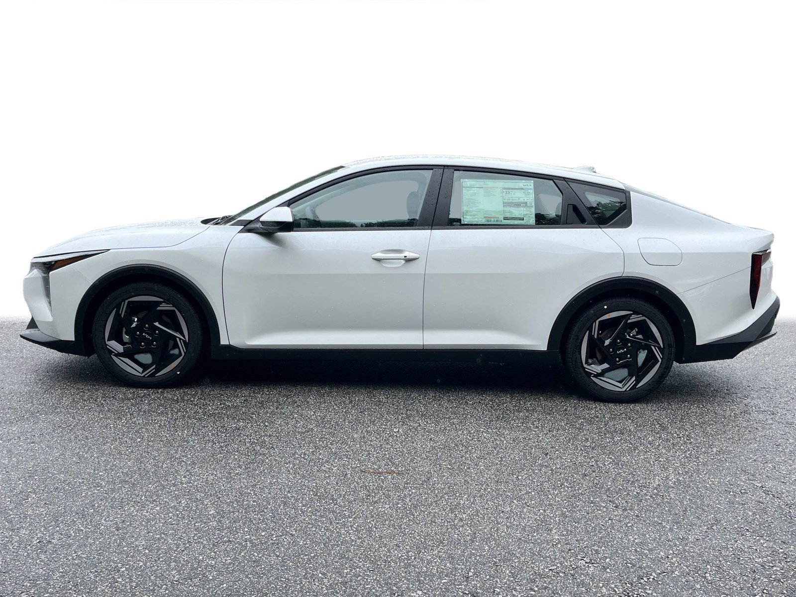 2025 Kia K4 EX photo 2
