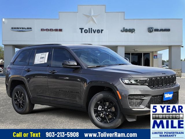 2025 Jeep Grand Cherokee Altitude's photo