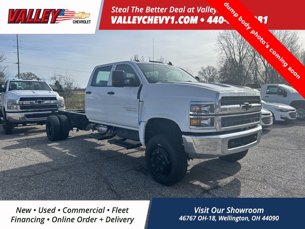 2024 Chevrolet Silverado 4500 Medium Duty Chassis Cab's photo