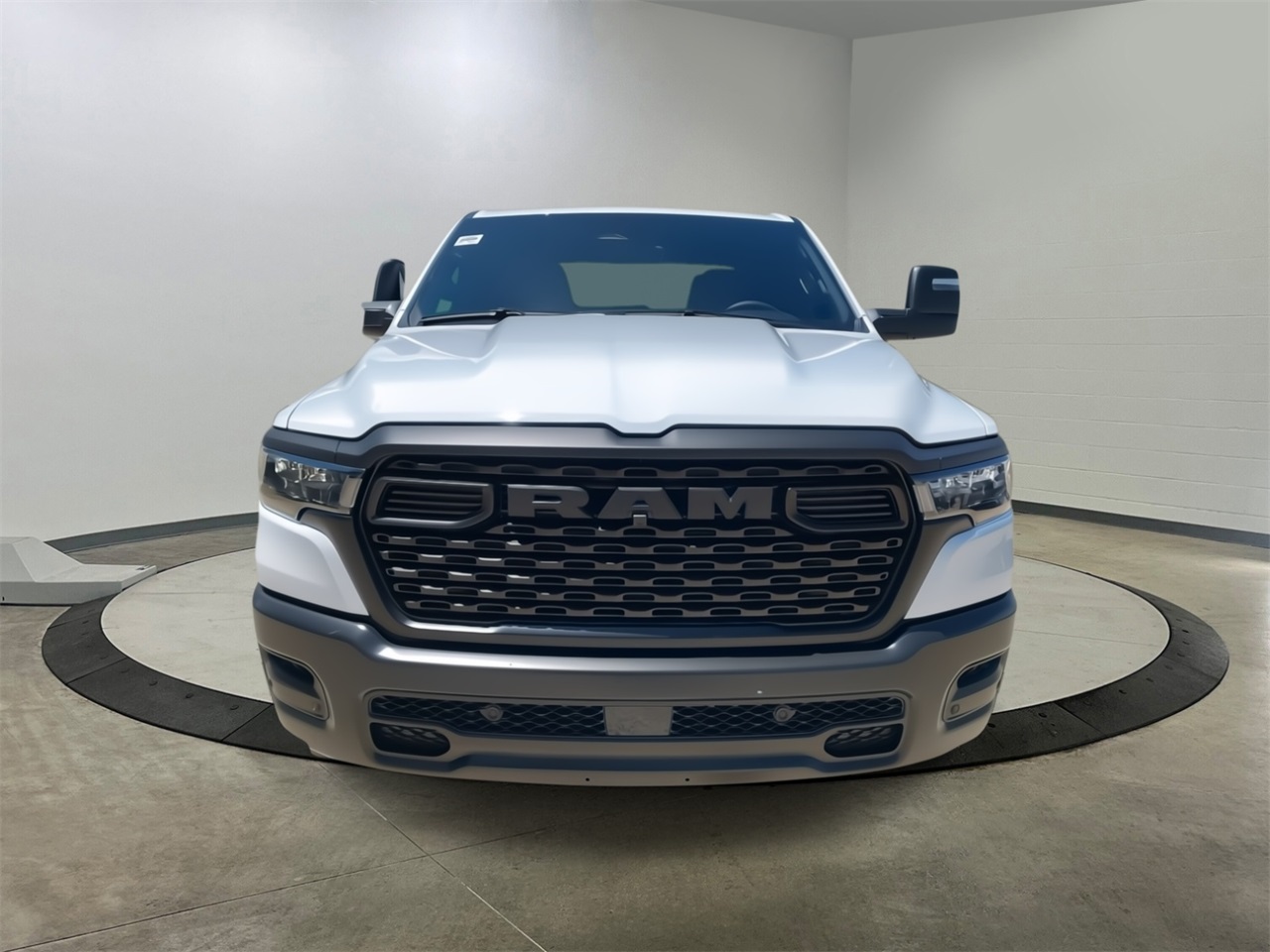 2025 Ram 1500 Tradesman photo 3